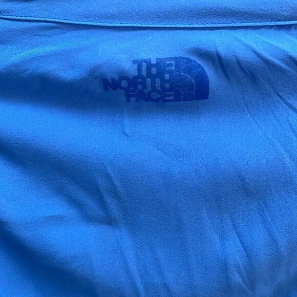 Light weight, North Face Pullover - Picture 5 of 6